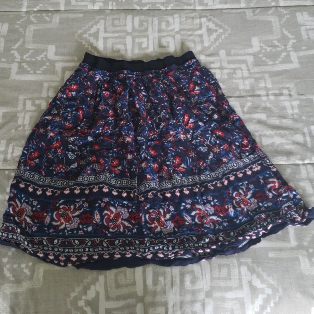Skirt woman